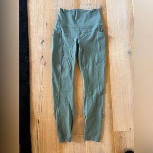 Lululemon align leggings with pockets
